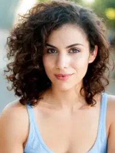 Andrea Sixtos