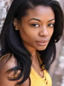 Danielle LaRoach
