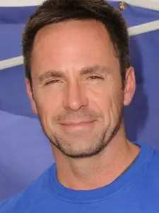 William deVry