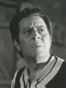 Νίκος Καζής (Nikos Kazis)