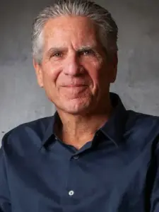 Dan Attias